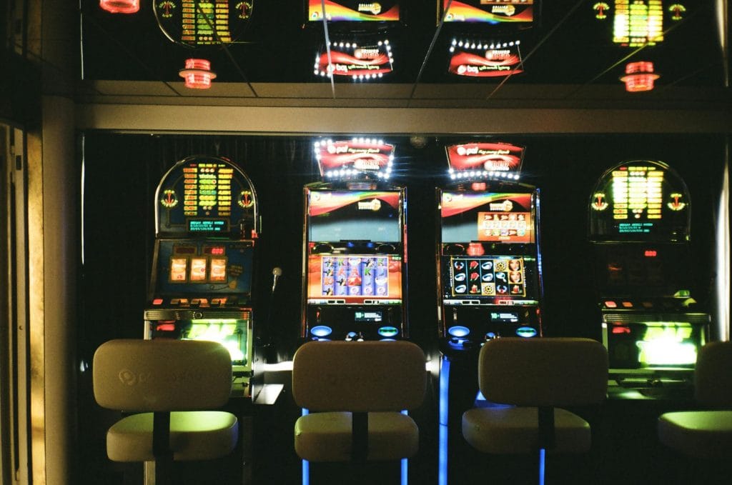 pacanele aparate slot machines pacanica